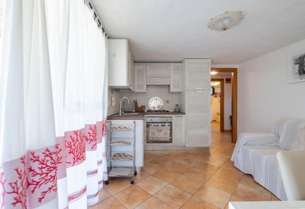 Mare A 4 Minuti AutoCasa/Giardino E Wifi Budoni Exterior foto
